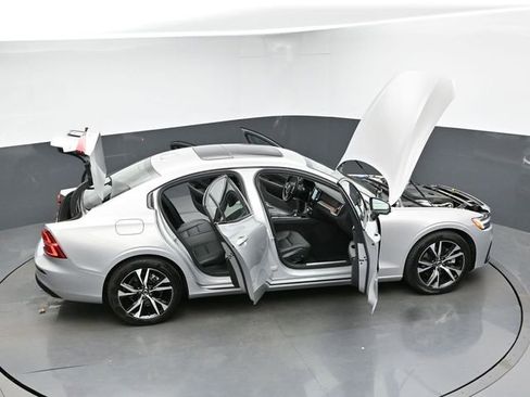 Used 2023 Volvo S60 B5 Core w/ Climate Package FWD image 45