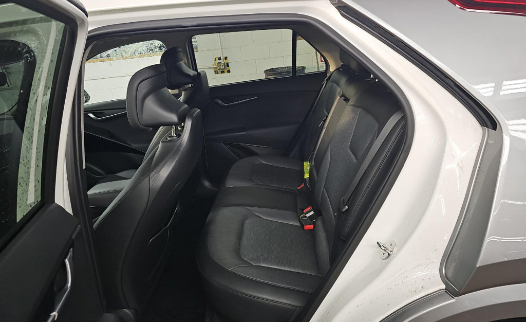 Used 2023 Kia Niro Wave w/ Wave Preserve Package FWD image 16