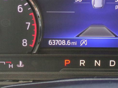 Used 2021 Ford Explorer Limited w/ Equipment Group 301A image 27