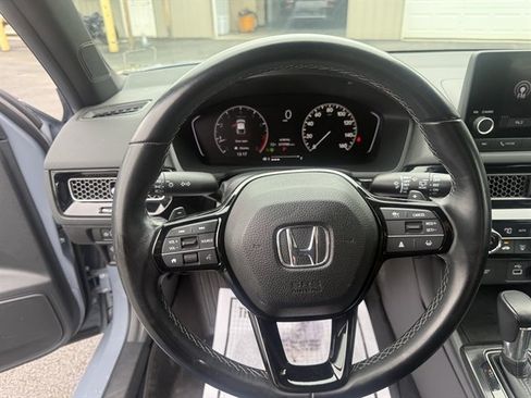 Used 2024 Honda Civic Sport image 13