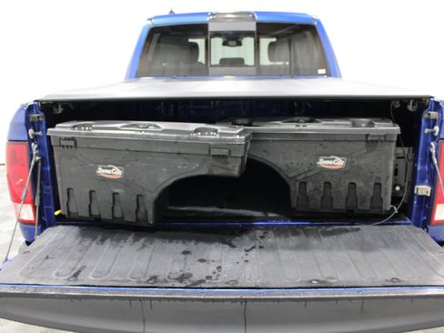 Used 2017 RAM 1500 Big Horn AWD/4WD image 18
