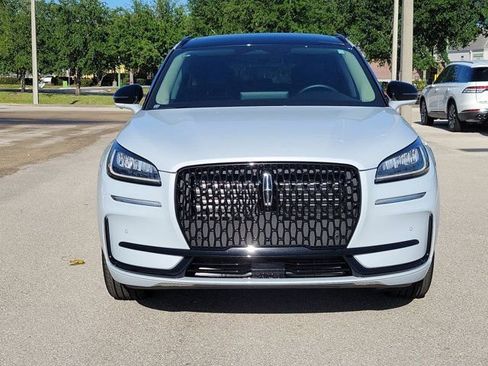 Certified 2025 Lincoln Corsair FWD w/ Equipment Group 101A image 2