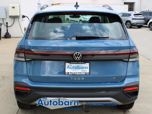Used 2025 Volkswagen Taos S AWD/4WD image 5