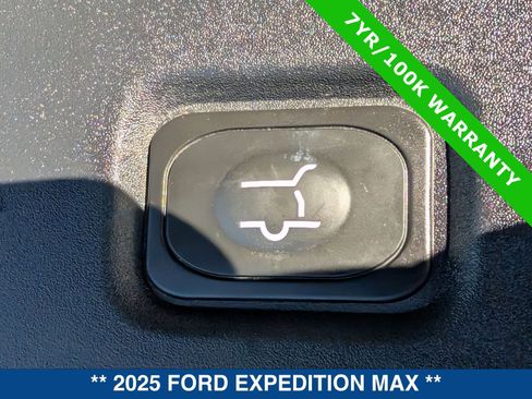 Certified 2025 Ford Expedition Max Active image 17