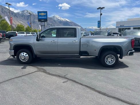 Certified 2025 Chevrolet Silverado 3500 LTZ w/ LTZ Plus Package AWD/4WD image 11