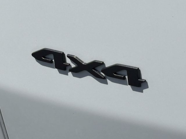 New 2026 Jeep Cherokee Laredo AWD/4WD image 38