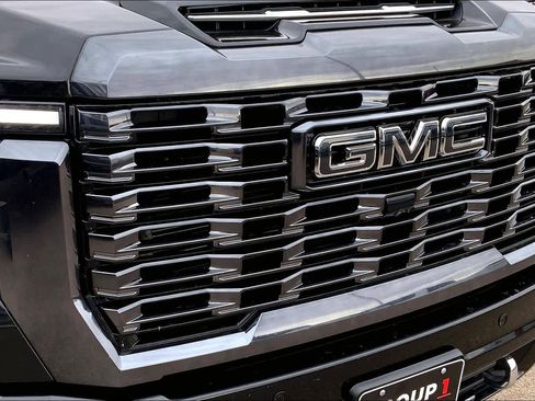 Used 2024 GMC Sierra 2500 Denali Ultimate image 29