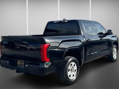 Used 2022 Toyota Tundra SR w/ SR Tow Package image 4