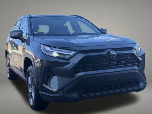 Used 2024 Toyota RAV4 XLE image 8