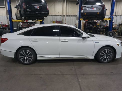 Used 2018 Honda Accord EX-L image 23
