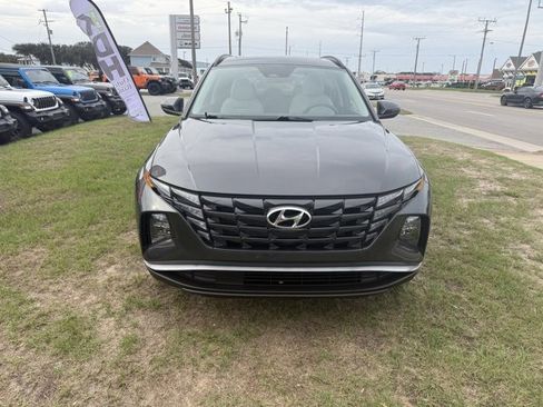 Used 2023 Hyundai Tucson SEL w/ Convenience Package image 2