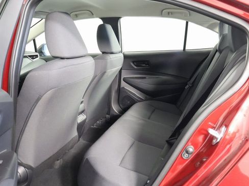 Used 2025 Toyota Corolla LE image 11