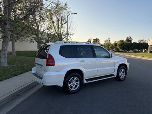 Used 2004 Lexus GX 470 image 4