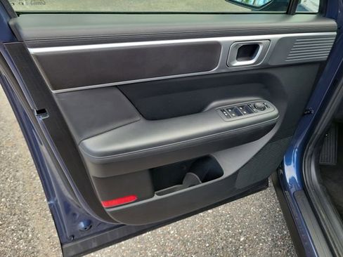 Used 2025 Hyundai Santa Fe SEL FWD image 23