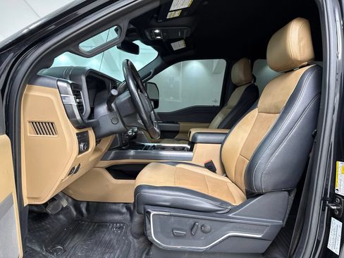 Used 2024 Ford F350 Lariat w/ Chrome Package AWD/4WD image 19