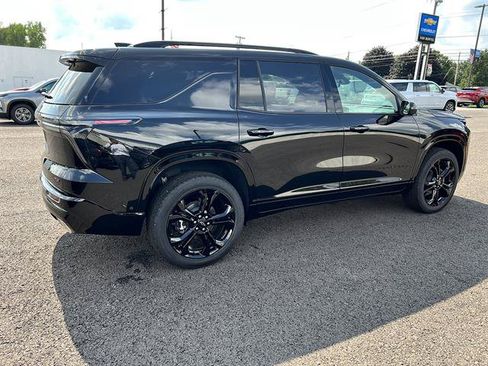 New 2027 Chevrolet Traverse RS w/ LPO, Floor Liner Package AWD/4WD image 6