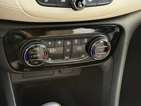 Used 2020 Buick Encore GX Select w/ Sport Touring Package image 17