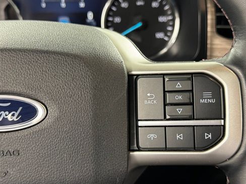 Used 2023 Ford Expedition Limited AWD/4WD image 24