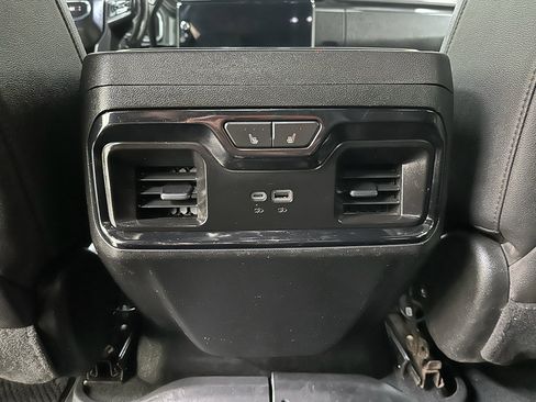 Used 2024 GMC Sierra 2500 AT4 w/ AT4 Premium Plus Package AWD/4WD image 34