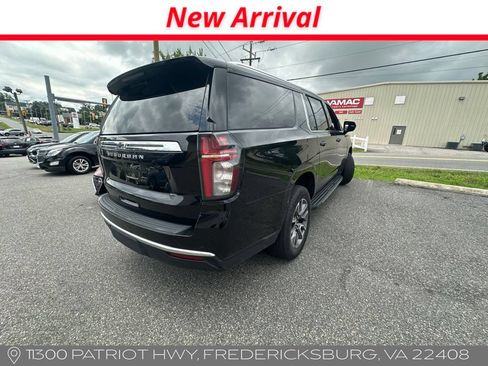 Used 2023 Chevrolet Suburban LS AWD/4WD image 6