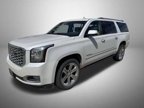 Used 2019 GMC Yukon XL Denali w/ Open Road Package AWD/4WD image 1