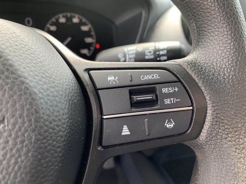 Certified 2025 Honda HR-V LX image 15