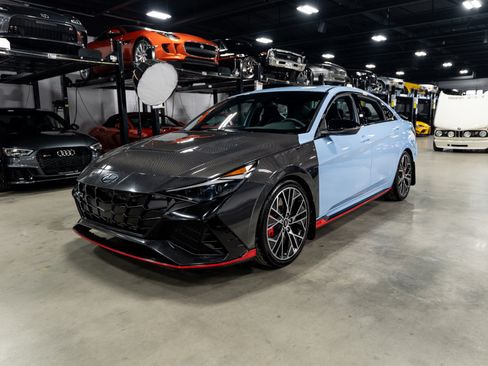 Used 2023 Hyundai Elantra N FWD image 1