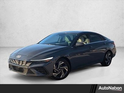 Certified 2025 Hyundai Elantra Limited