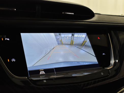 New 2025 Cadillac XT6 Premium Luxury w/ LPO, Floor Liner Package AWD/4WD image 13