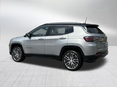 Used 2022 Jeep Compass Limited w/ Elite Group image 7