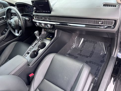 Certified 2024 Honda Civic Touring image 13