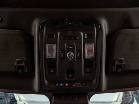 Used 2023 GMC Yukon Denali Ultimate image 27