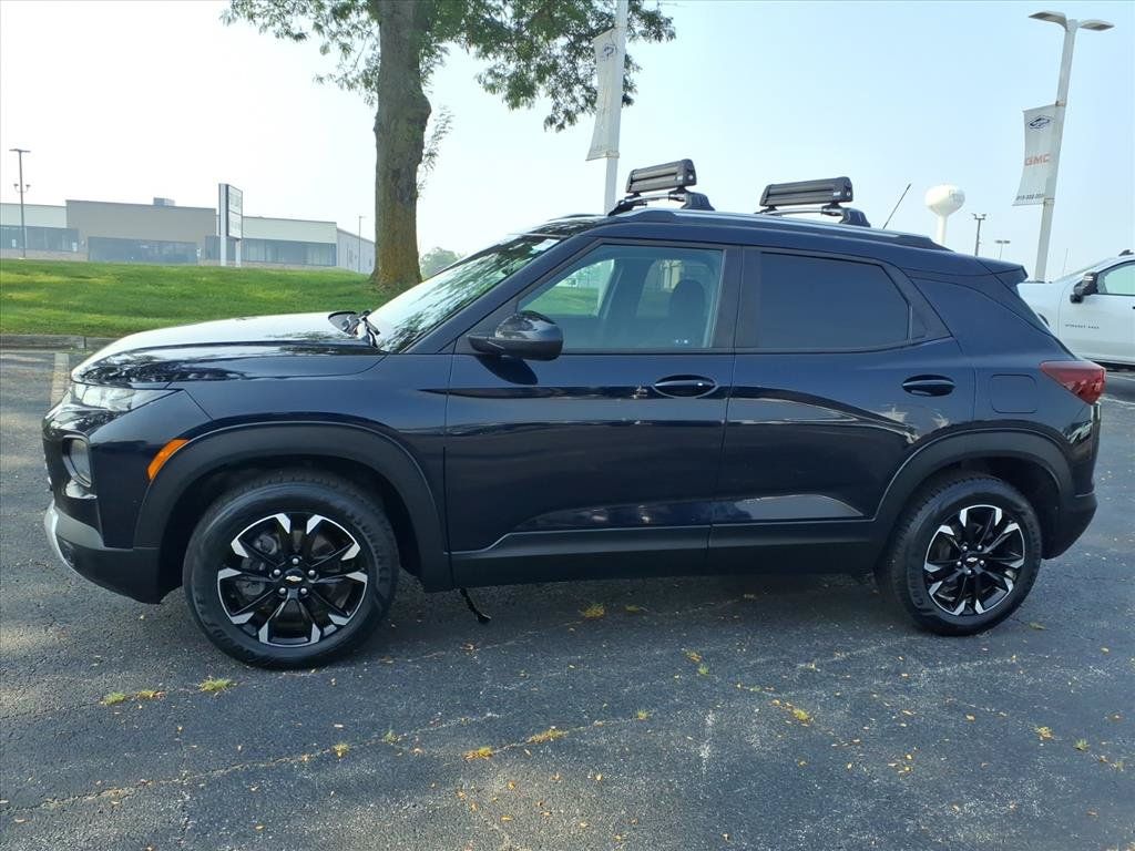 Used 2021 Chevrolet TrailBlazer LT AWD/4WD image 4