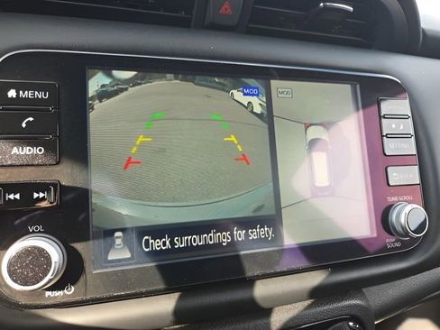 Used 2023 Nissan Kicks SR image 16