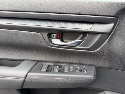 Used 2023 Honda CR-V Sport image 16