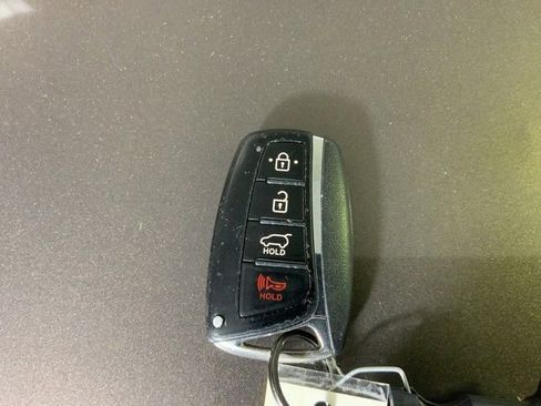 Used 2015 Hyundai Santa Fe Limited w/ Option Group 04 AWD/4WD image 41