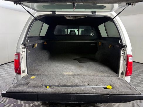 Used 2016 Ford F250 King Ranch w/ FX4 Off-Road Package AWD/4WD image 28