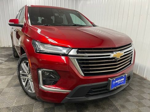 Used 2023 Chevrolet Traverse High Country image 10