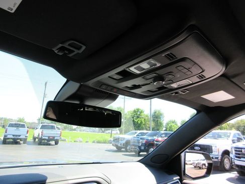 Certified 2024 GMC Yukon Denali AWD/4WD image 34