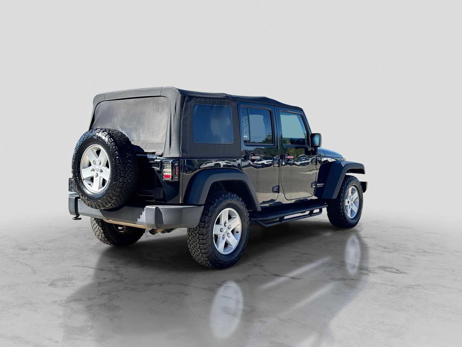 Used 2017 Jeep Wrangler Unlimited Sport w/ Quick Order Package 24S AWD/4WD image 6