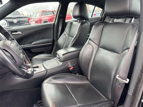 Used 2022 Dodge Charger SXT w/ Plus Group image 10