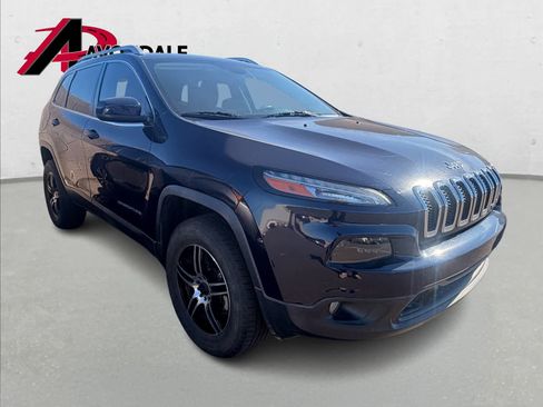 Used 2015 Jeep Cherokee Latitude w/ Comfort/Convenience Group image 4