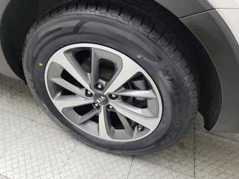 Used 2019 Kia Sorento EX w/ EX Touring Package image 31