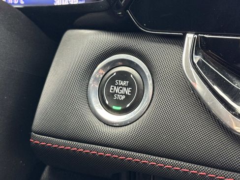 Used 2023 Chevrolet Colorado Z71 w/ Z71 Convenience Package 2 image 12