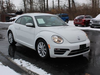 Used 2017 Volkswagen Beetle 1.8T SE