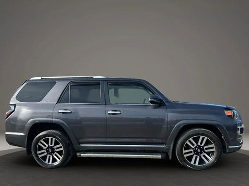 Used 2018 Toyota 4Runner TRD Pro image 4
