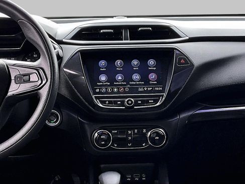 Used 2022 Chevrolet TrailBlazer LT w/ Convenience Package image 6