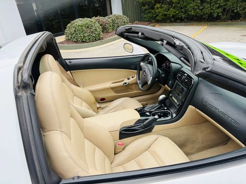 Used 2009 Chevrolet Corvette Coupe w/ Preferred Equipment Group image 56