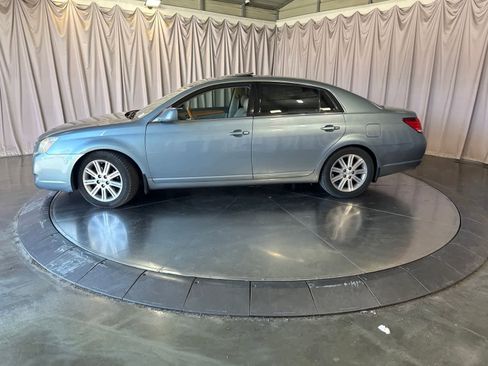 Used 2005 Toyota Avalon Limited FWD image 8