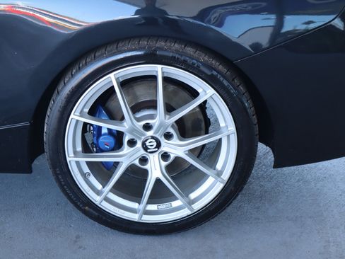 Used 2017 BMW M240i Coupe image 11